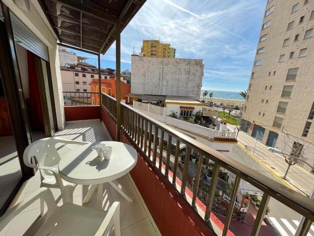 Готель Apartamentos Oropesa Playa 3000 3*