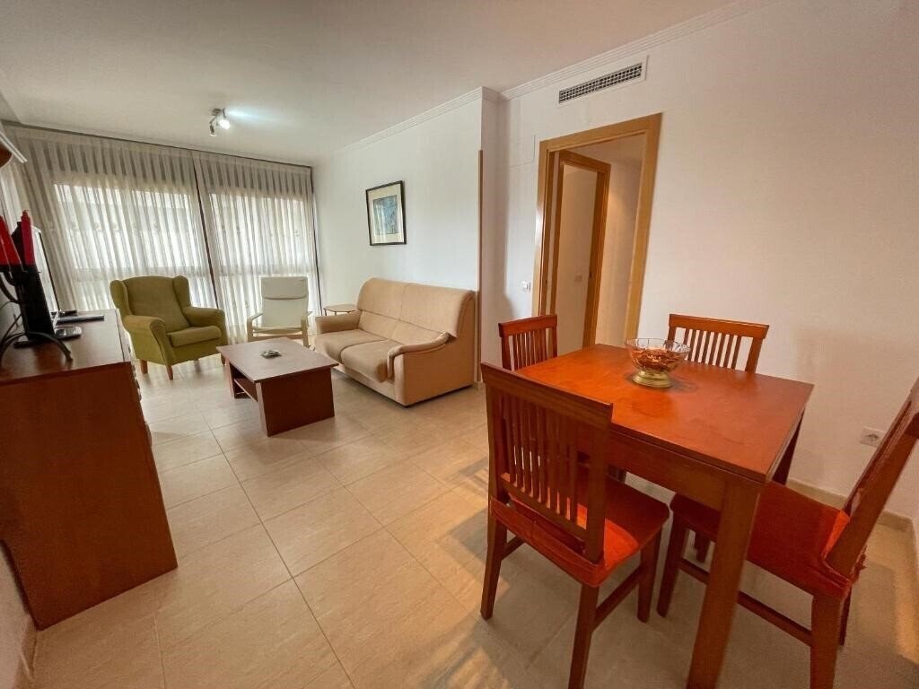 Фотографія Oropesa Ciudad De Vacaciones 3000 2*