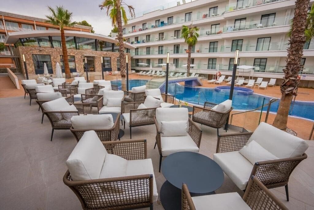 Територія Morlans Suites 4*