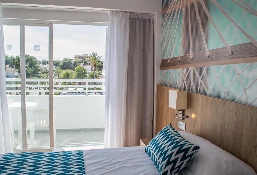 Апартаменти BQ Sarah 3*