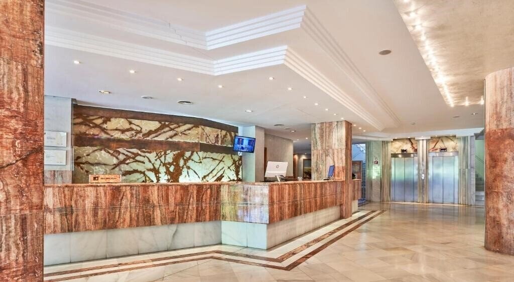 Апартаменты Serrano Palace 5*