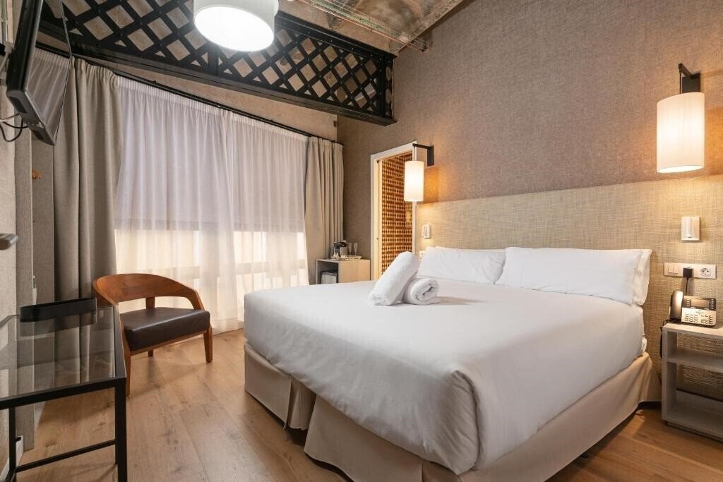 Зображення Brondo Architect 4*