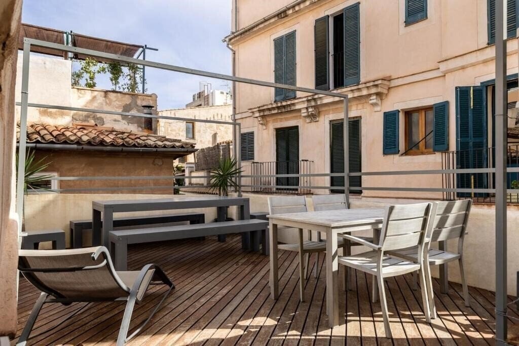 Вид Antiguo Brondo Selfcheck-In Smart Rooms 3*