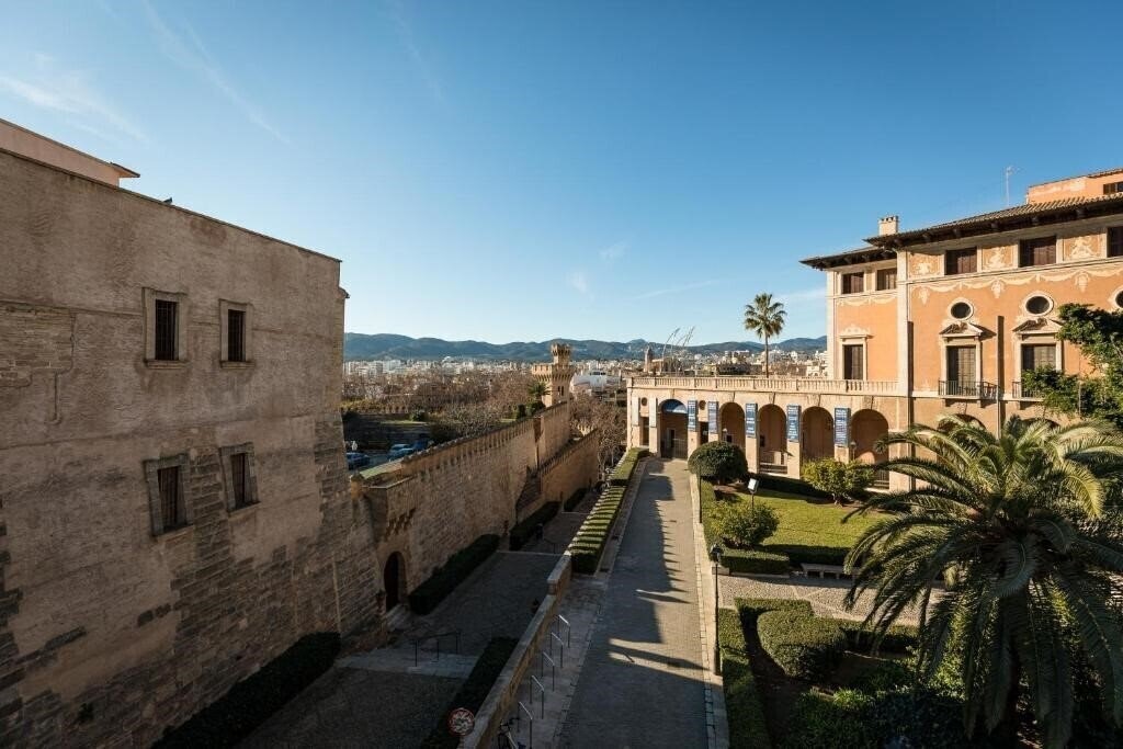 Фотография Can Cirera 3*