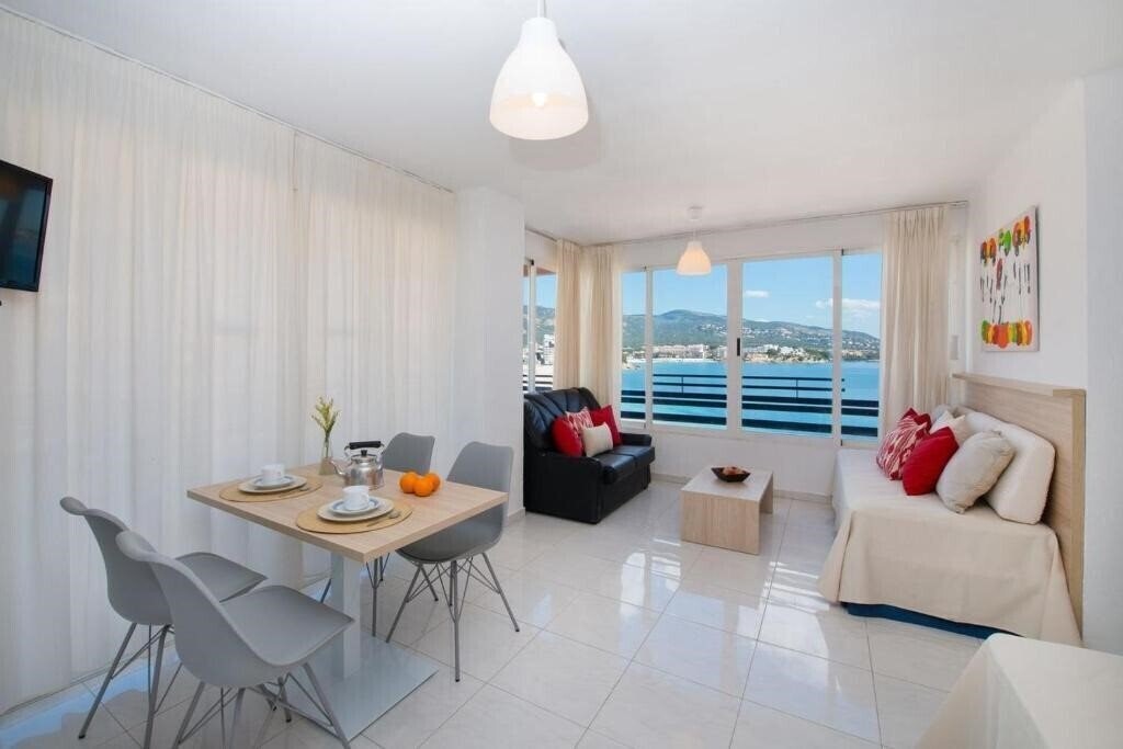 Панорама Apartamentos Calablanca 3*