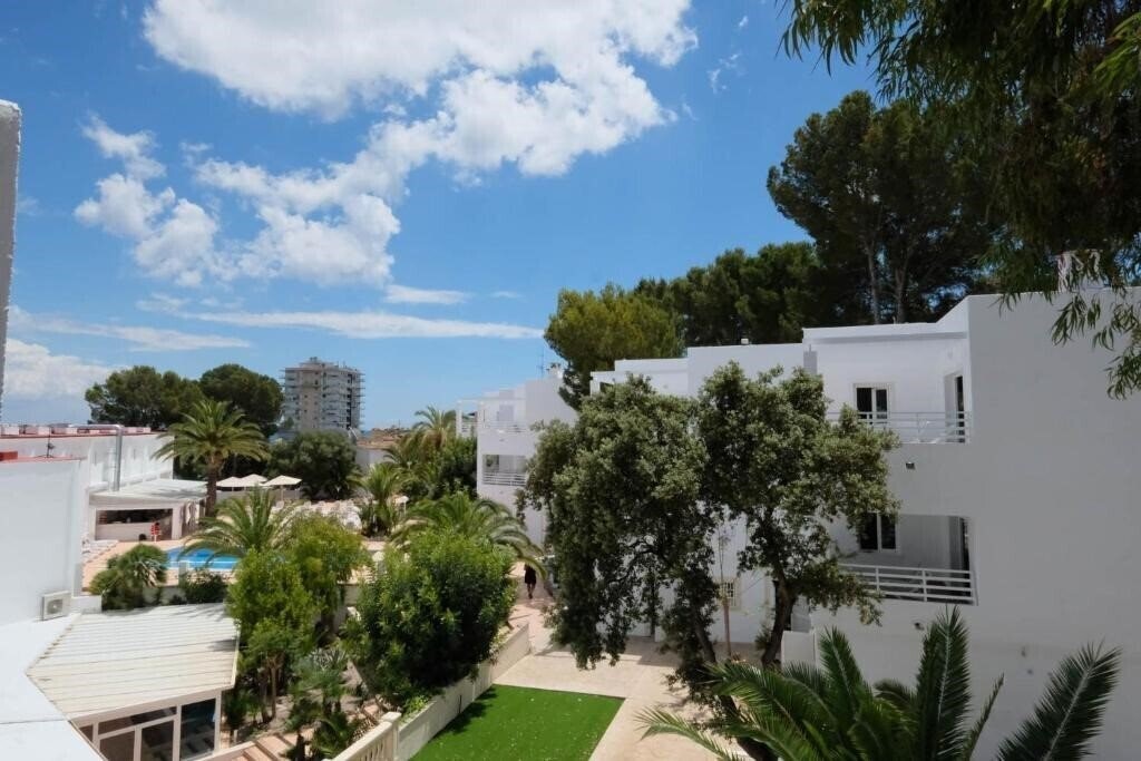 Вид Azuline Palmanova Garden 3*