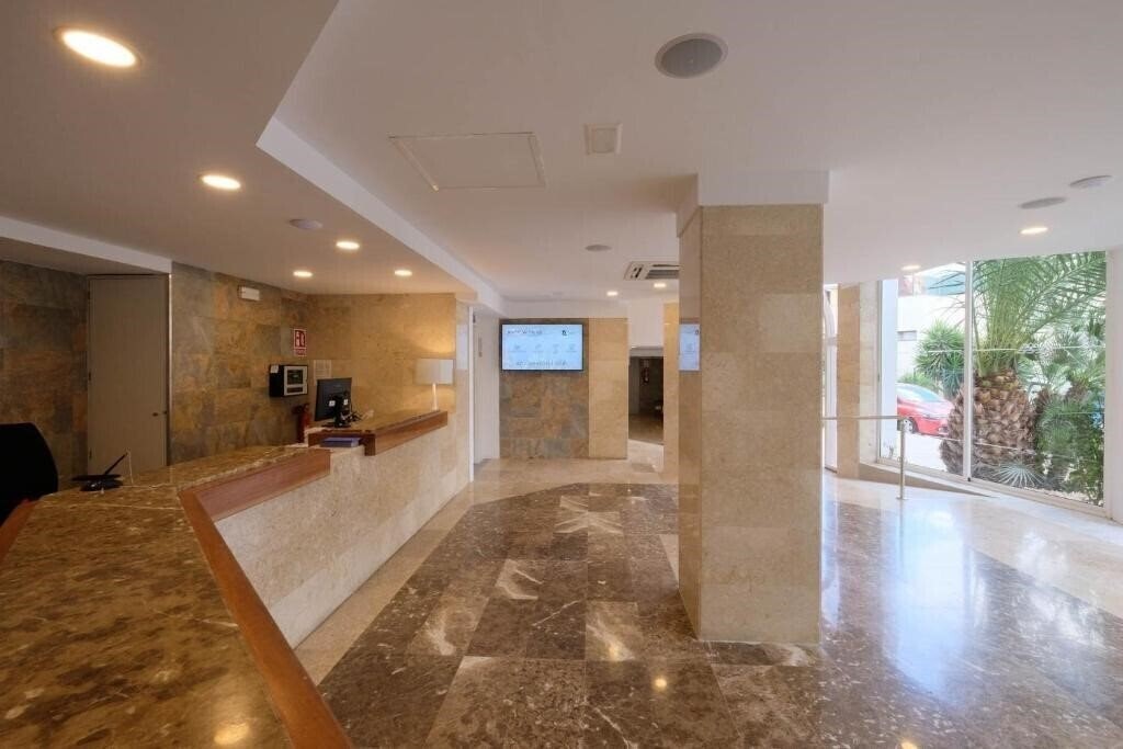 Територія Azuline Palmanova Garden 3*