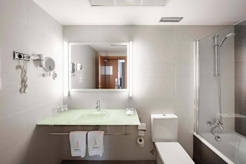 Панорама Hotel Maisonnave 4*