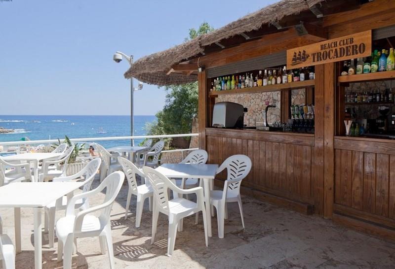 Территория H.Top Caleta Palace 4*