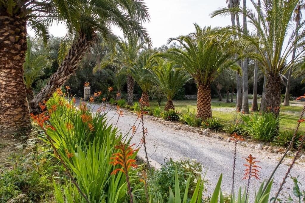 Апартаменти Finca Predio Son Serra 3*