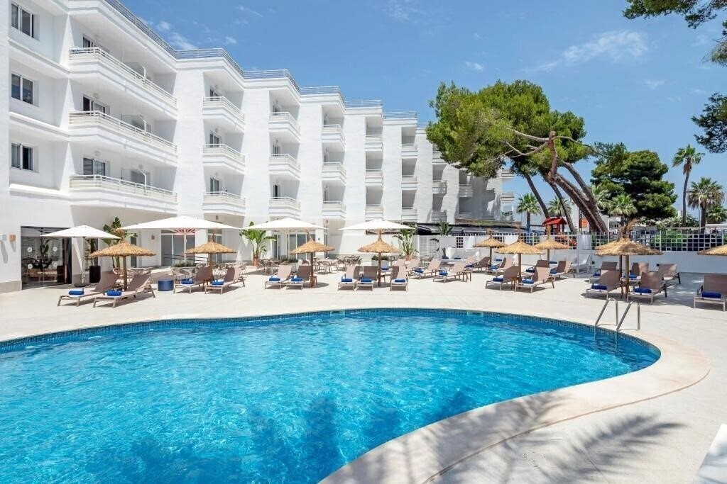 Территория Lago Park Apartments 3*