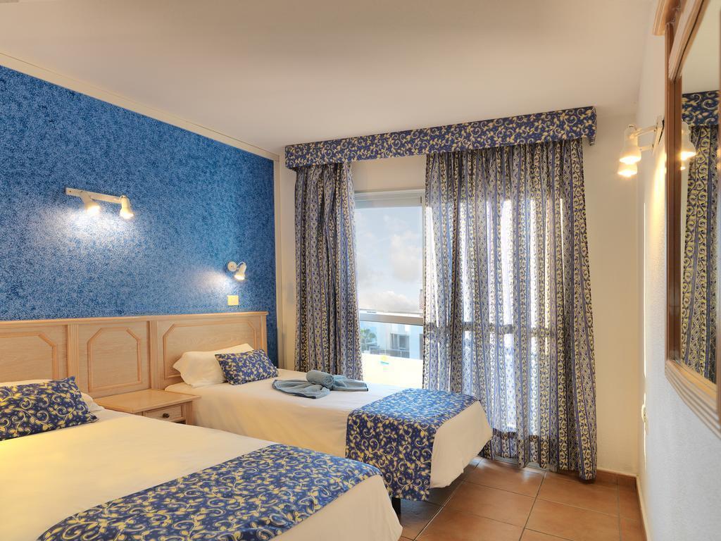 Вид Apartamentos Oro Blanco 2*