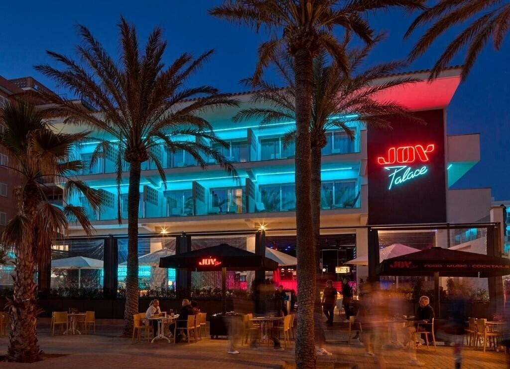 Зображення Universal Neptuno (Adults Onl) 4*