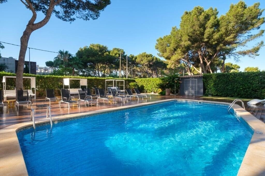 Апартаменты Tres Torres 2*