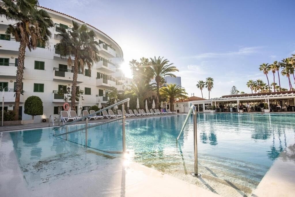 Готель Playa Bonita 4*