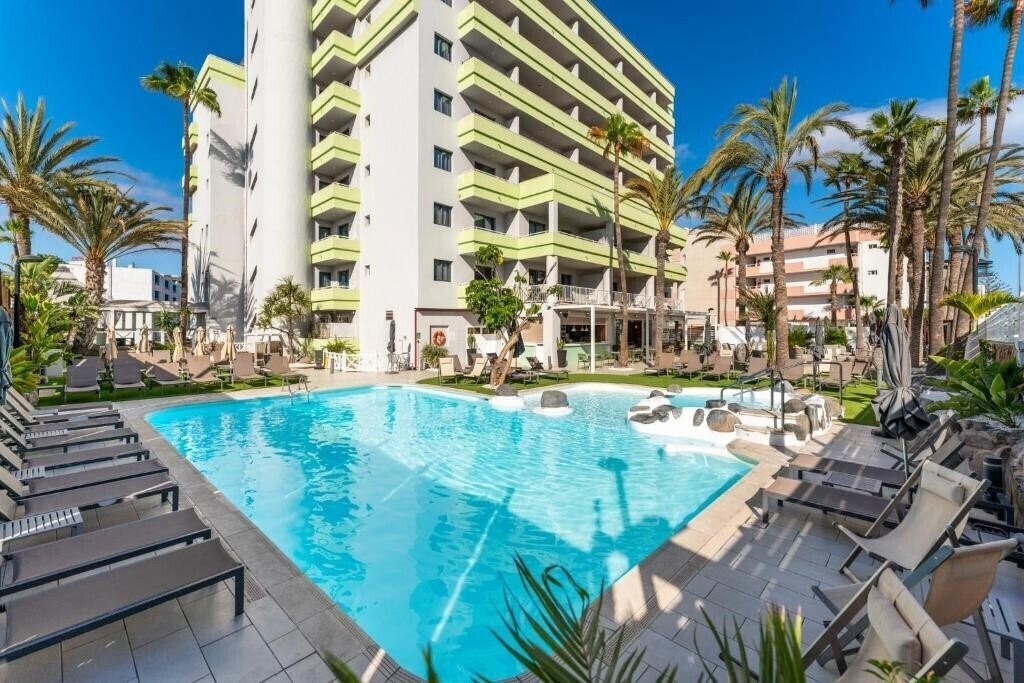 Панорама Livvo Anamar Suites 4*