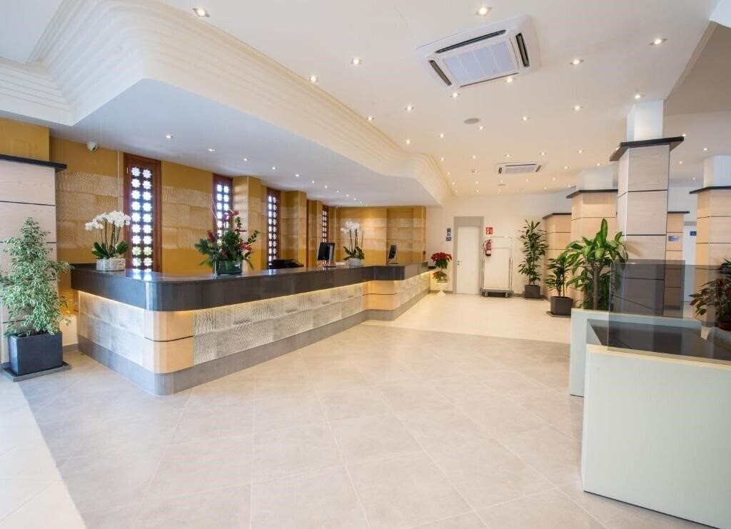 Панорама Suites Nardos 4*