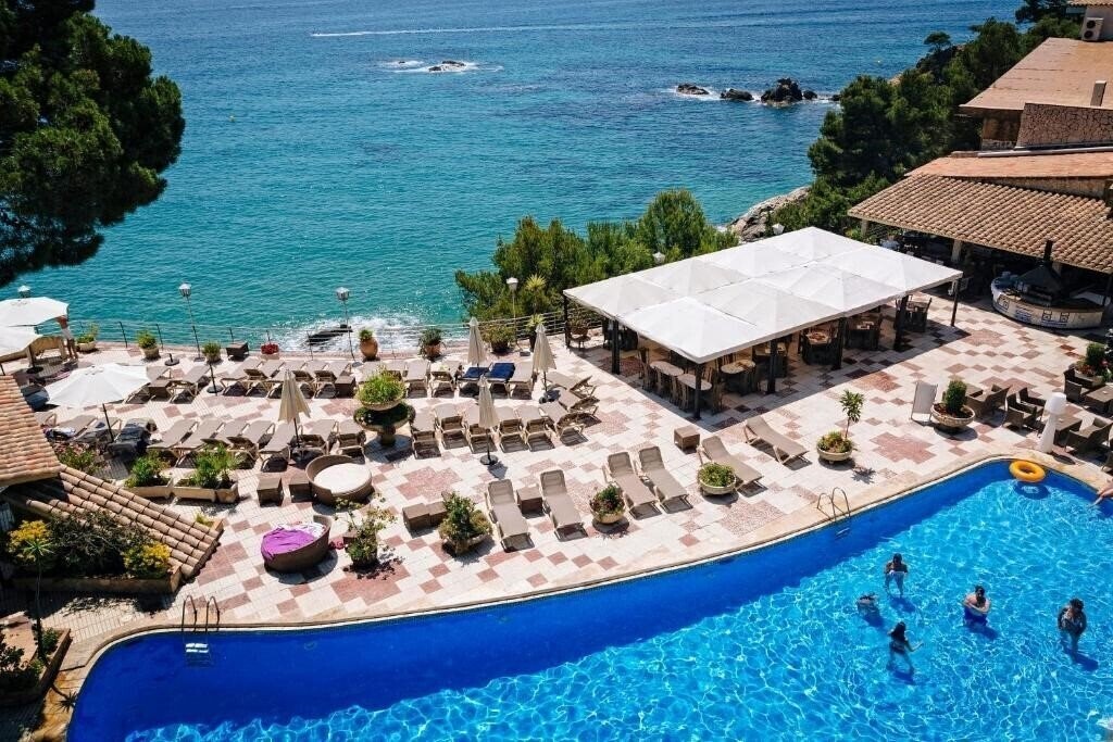 Панорама Cap Roig 3*