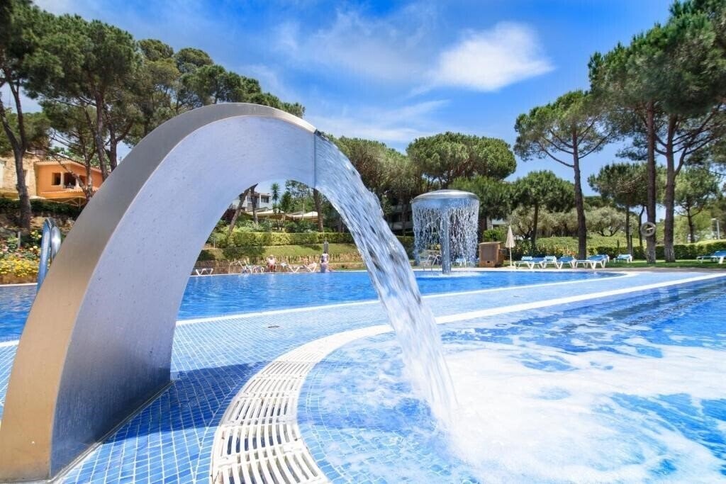 Апартаменты Parkhotel Ciutat De Palol 4*