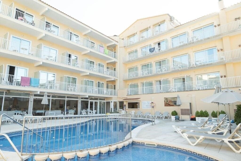 Територія S’Agoita 3*