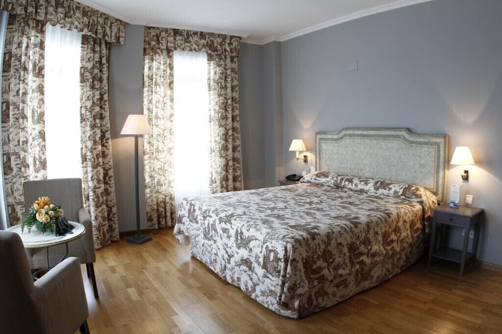 Панорама Balneario De Mondariz 4*