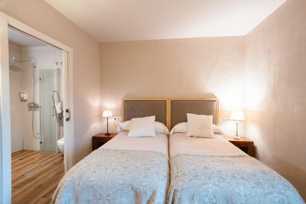 Вид Ecohotel Nos En Silleda 3*