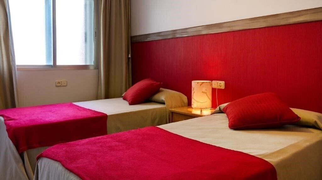 Панорама Aptos Duerming Portonovo Pico 2*