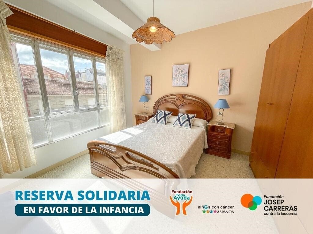 Вид Apartamentos Portonovo Playa 3000 3*