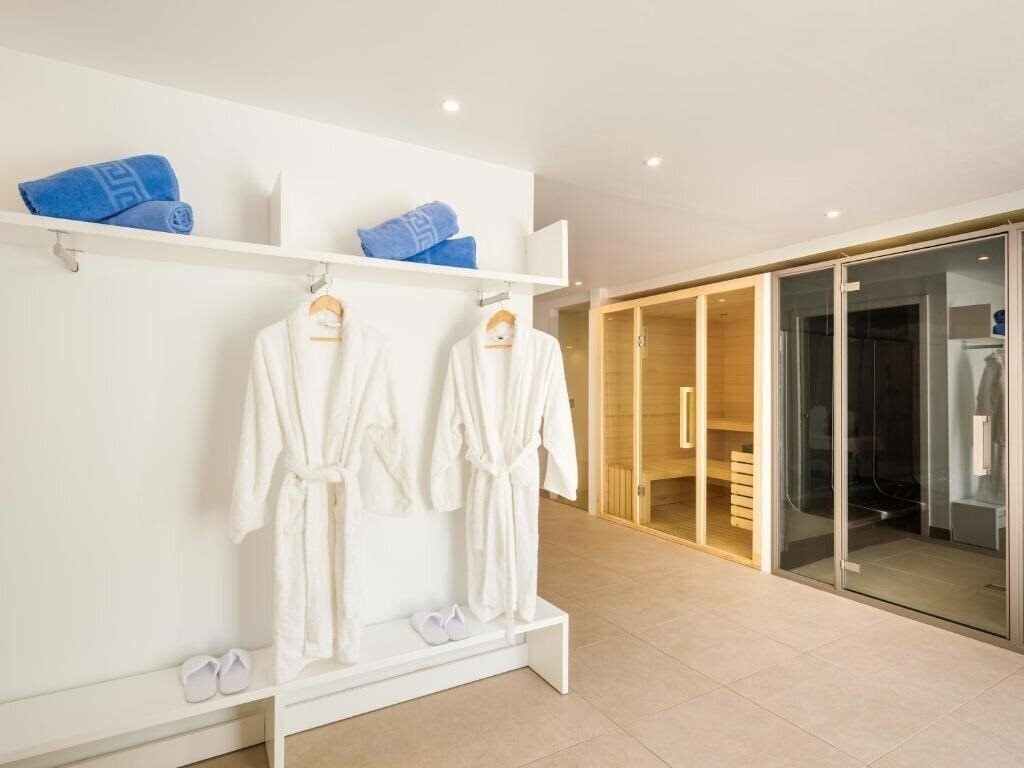 Апартаменты Tacande Portals 4*