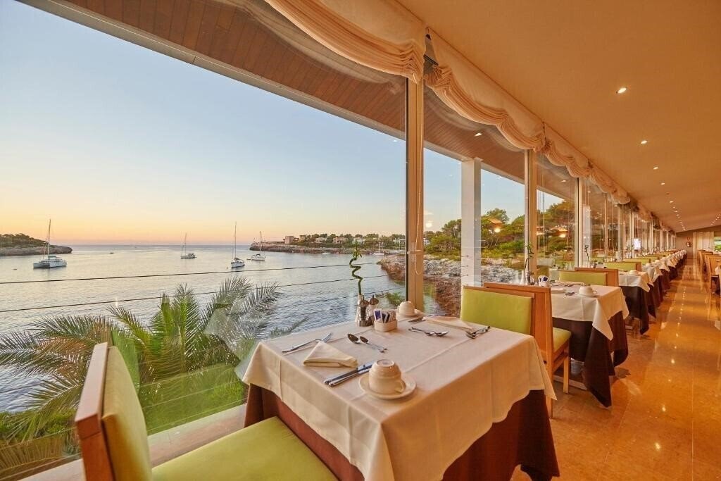 Апартаменты Blau Porto Petro Beach Resort & SPA 4*