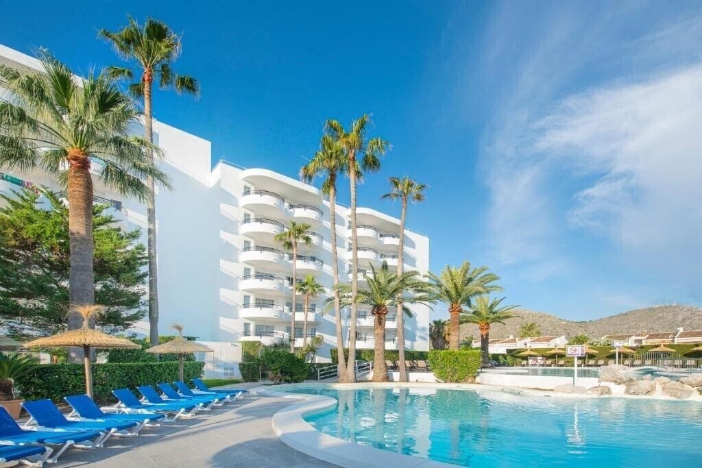 Изображение Aparthotel Alcudia Beach 3*