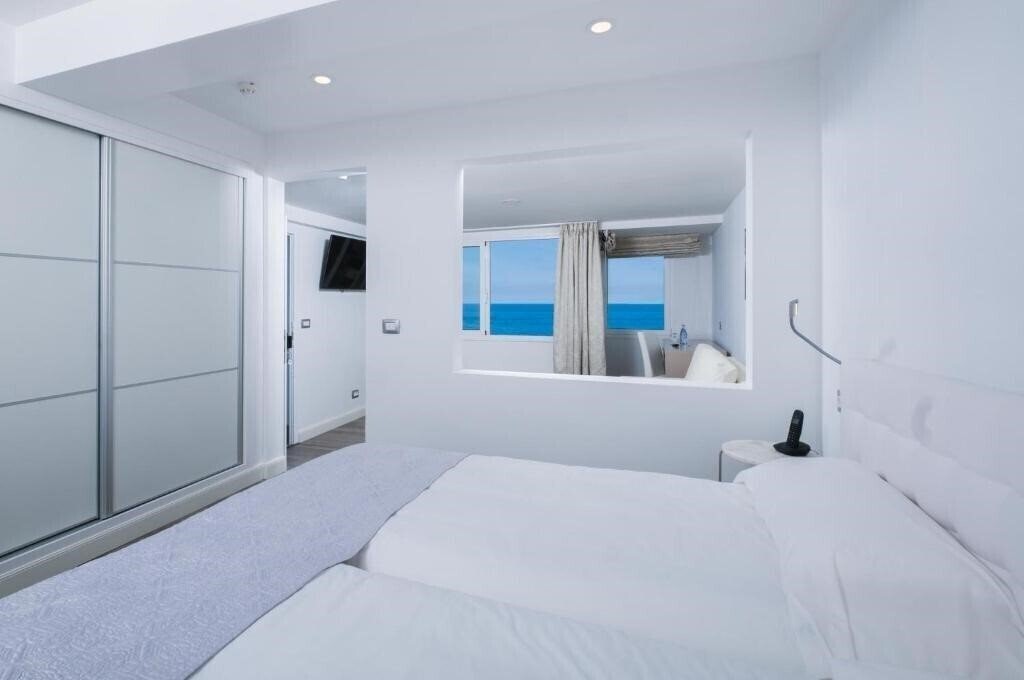 Территория Monopol 3*