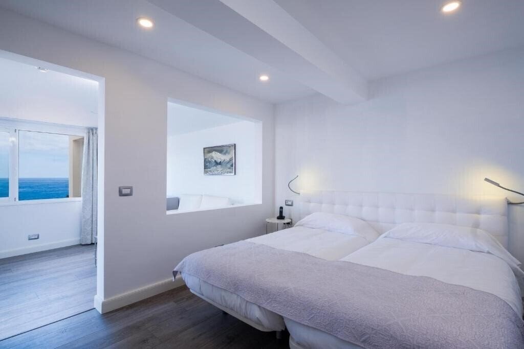 Апартаменты Monopol 3*