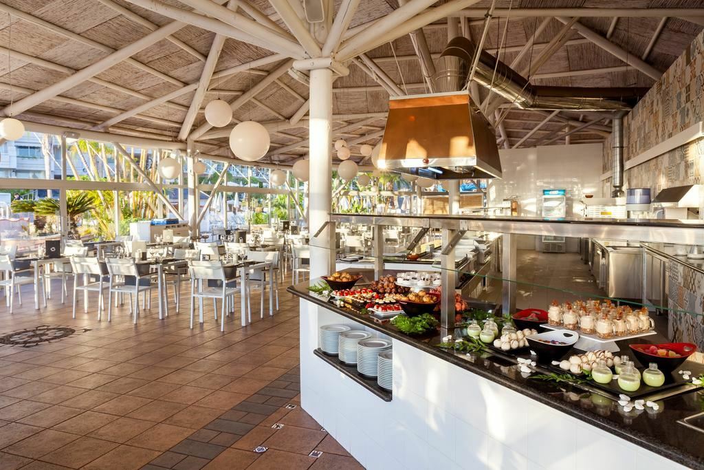 Вид Be Live Experience Tenerife 4*