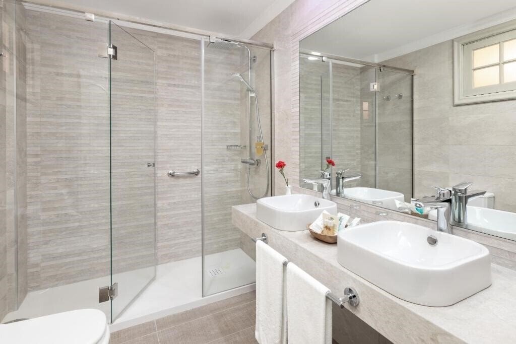 Фотография Riu Garoe 4*