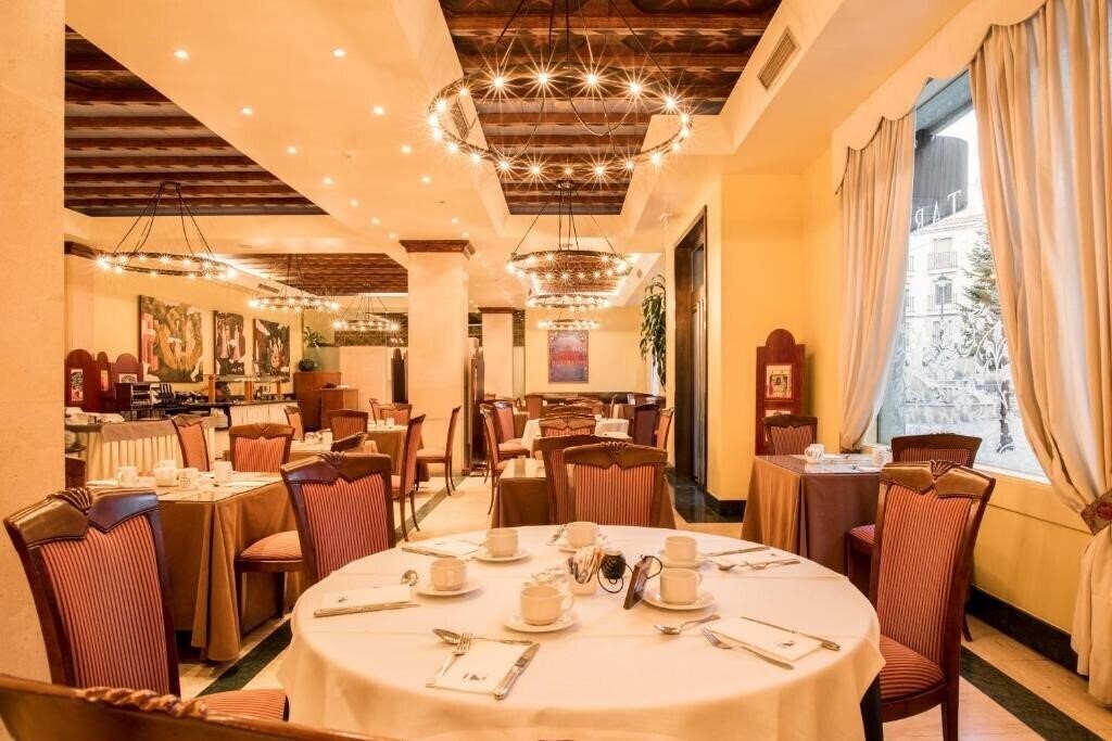 Панорама Eurostars Las Claras 4*