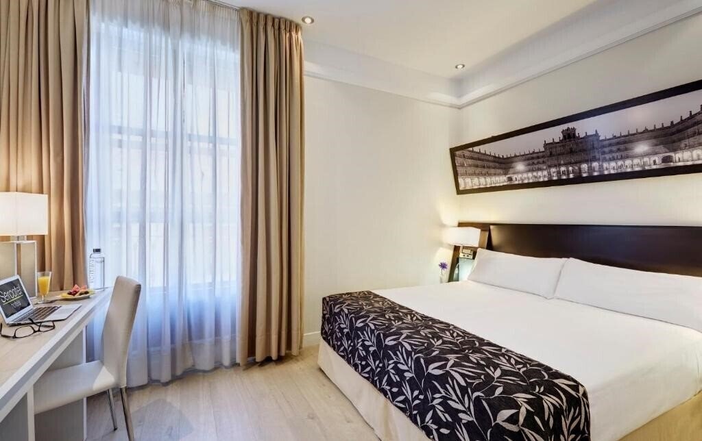 Панорама Sercotel Las Torres 3*