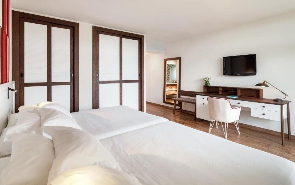 Апартаменты H10 Salou Princess 4*