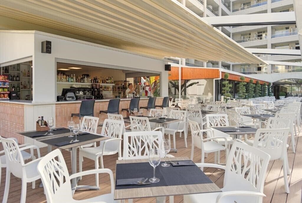 Панорама H10 Salou Princess 4*