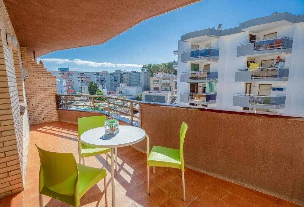 Территория Azahar Apartamentos 2*