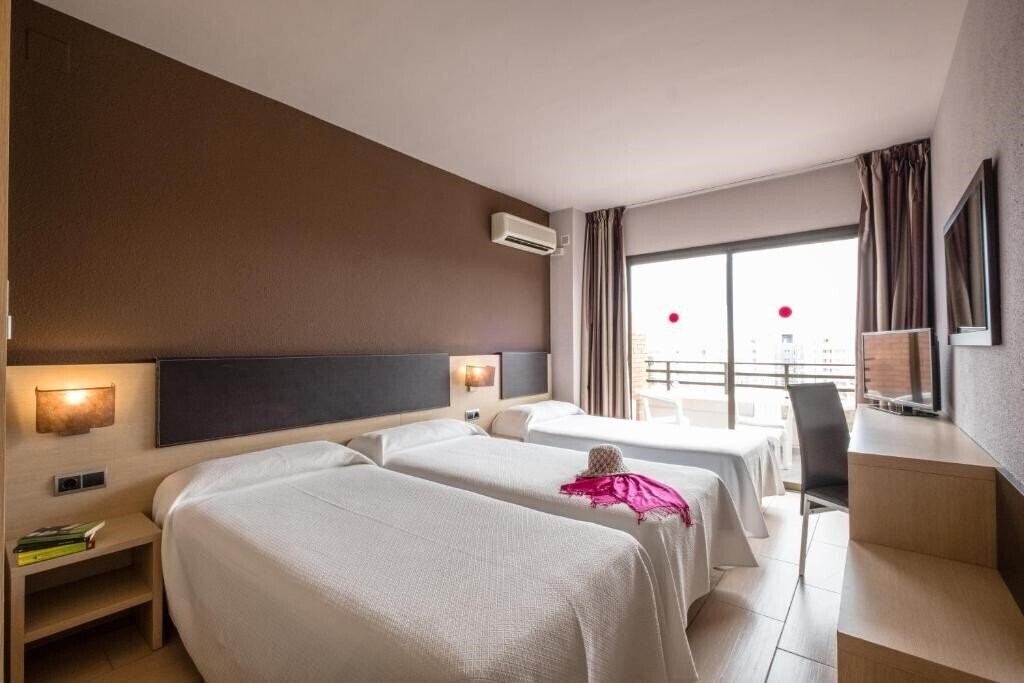 Вид California Garden 3*