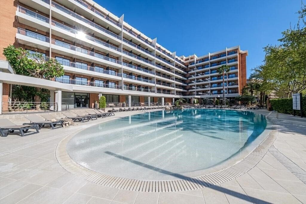 Территория California Garden 3*