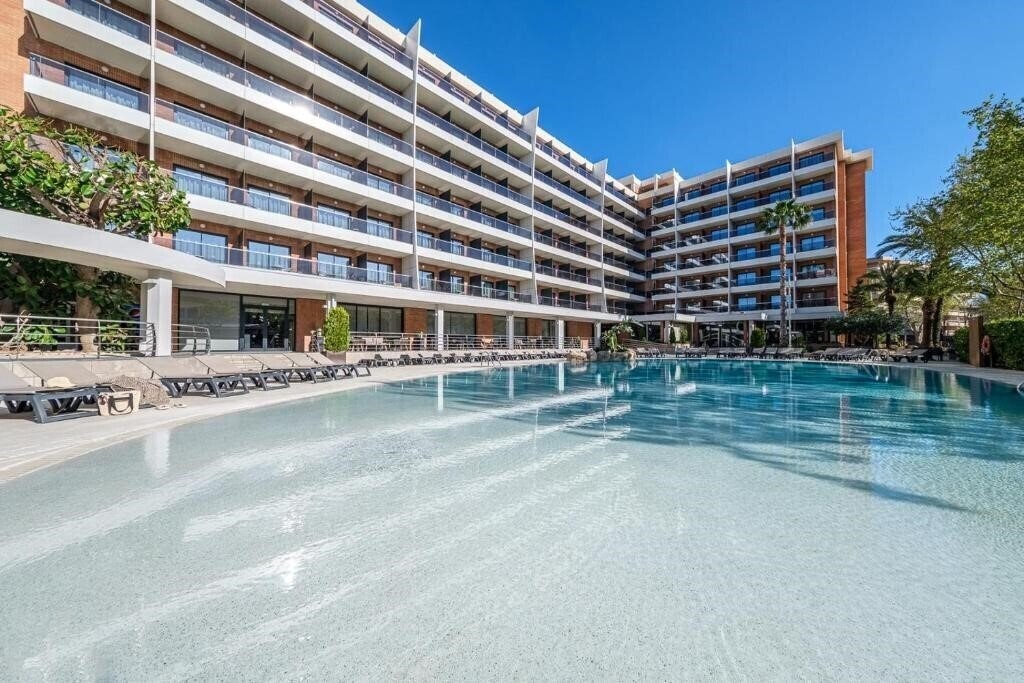 Апартаменты California Garden 3*