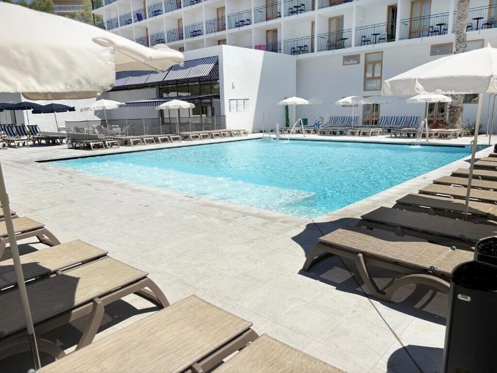 Территория Sunclub Calavinya 4*