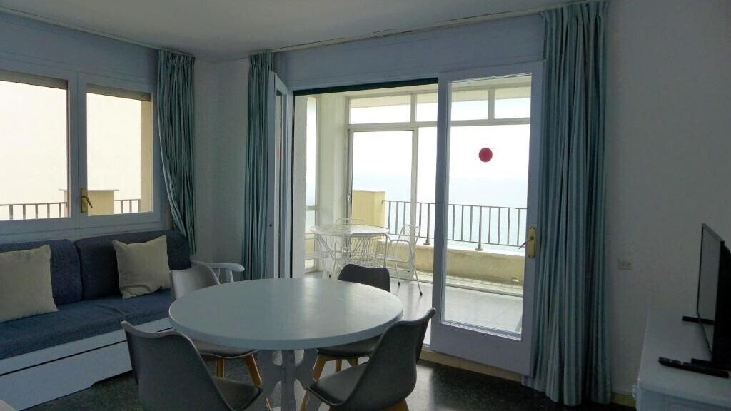 Вид Nautilus Apartaments 2*