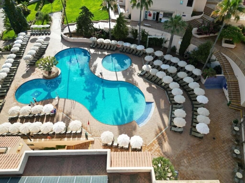 Апартаменты Hotel Invisa Figueral Resort 3*