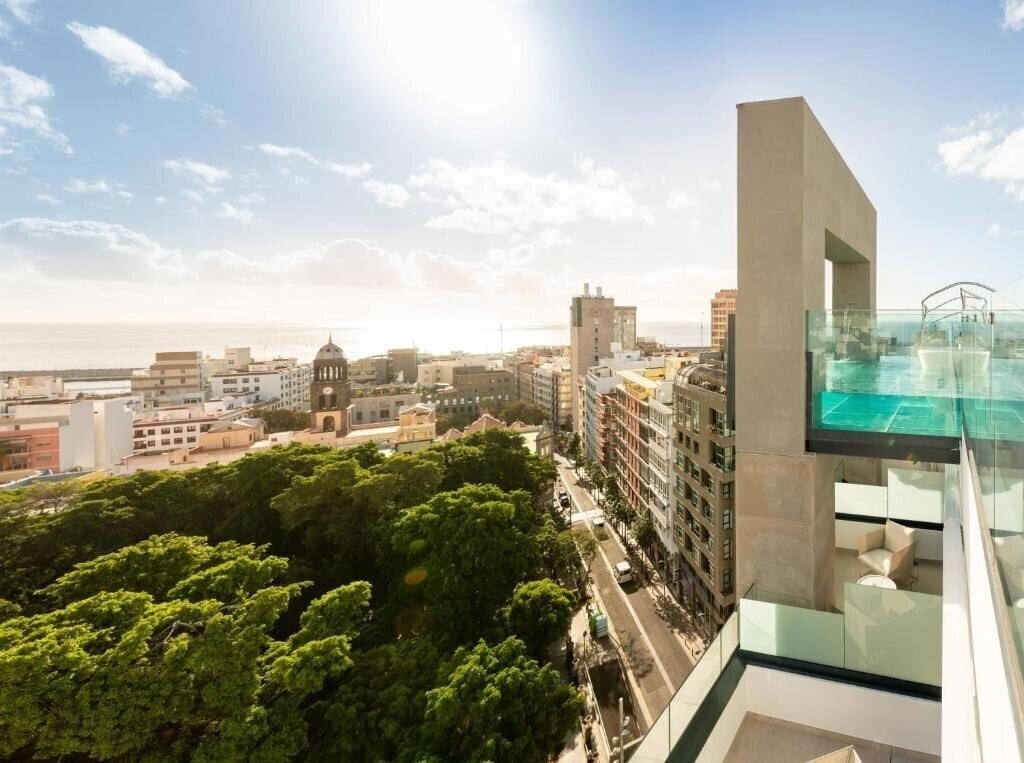 Панорама Innside Tenerife Santa Cruz 4*