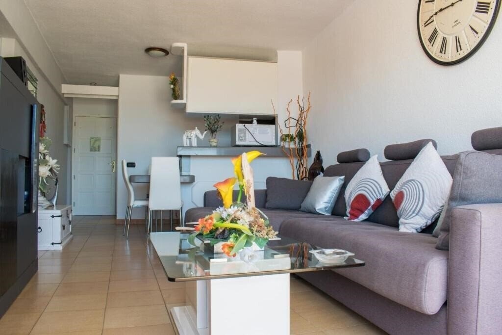 Панорама Aparthotel Los Geranios 3*