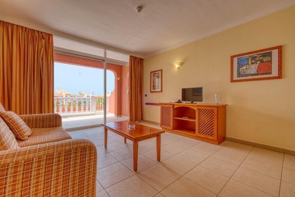 Вид Apartamentos Callaomar 3*