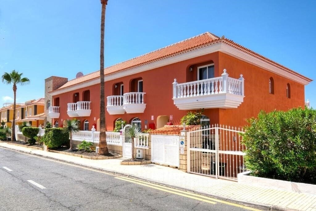 Територія Apartamentos Callaomar 3*